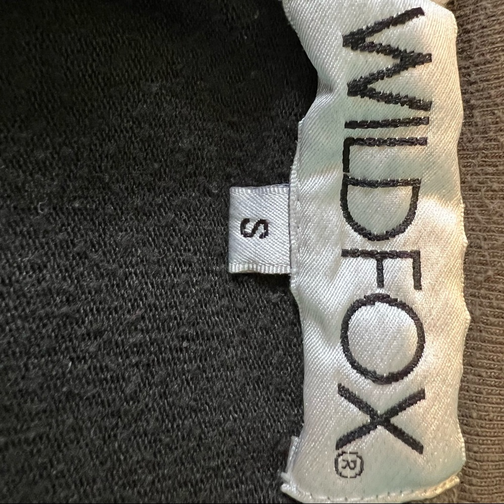 WILDFOX Gray Graphic Tee Shirt Top Size Small - Picture 5 of 7